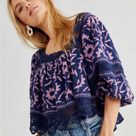 Flattering top - Picture 2 of 4